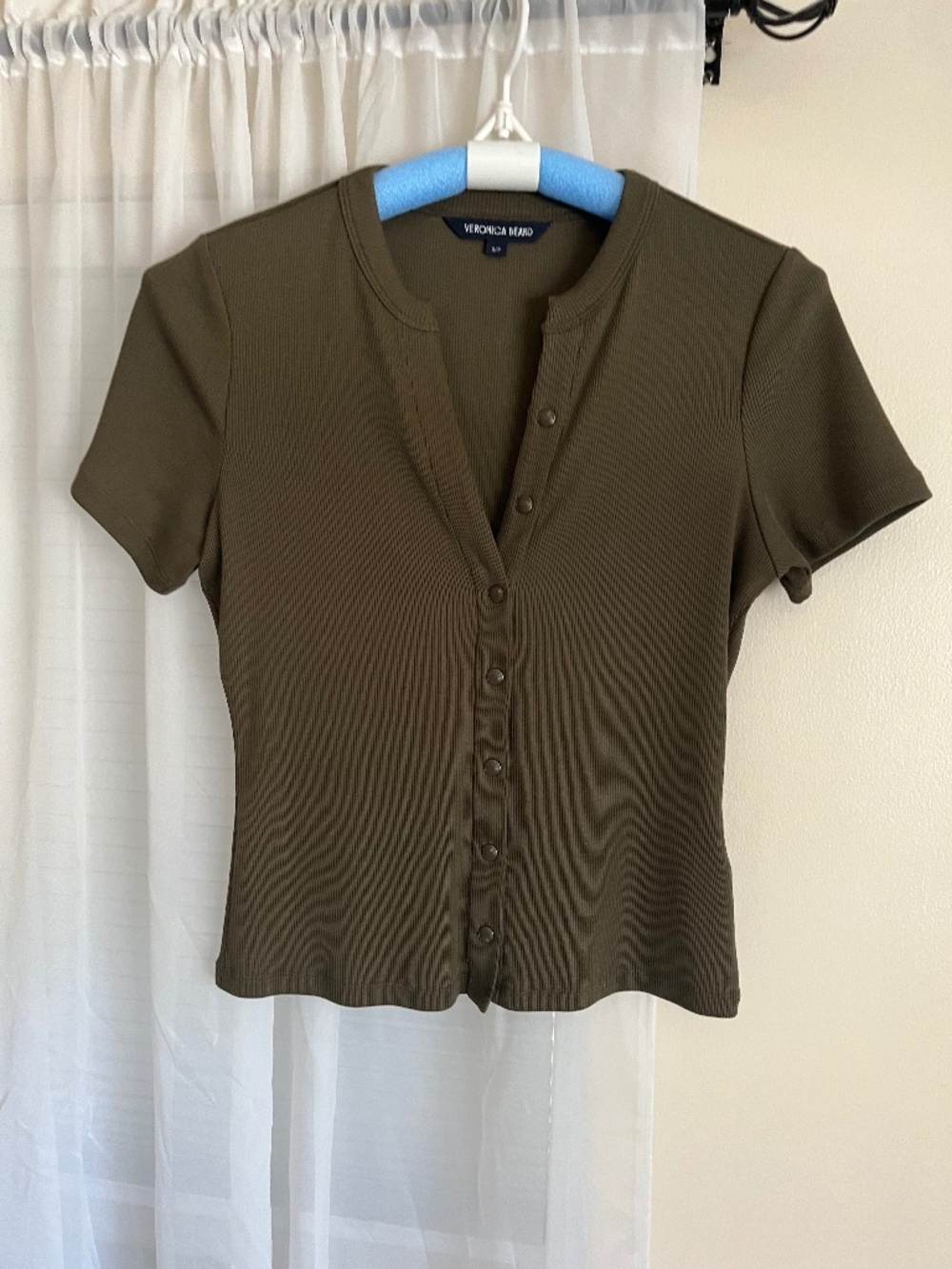 Veronica Beard Cypress Dark Green Cap Sleeve Split Neck Button Top Sz. S